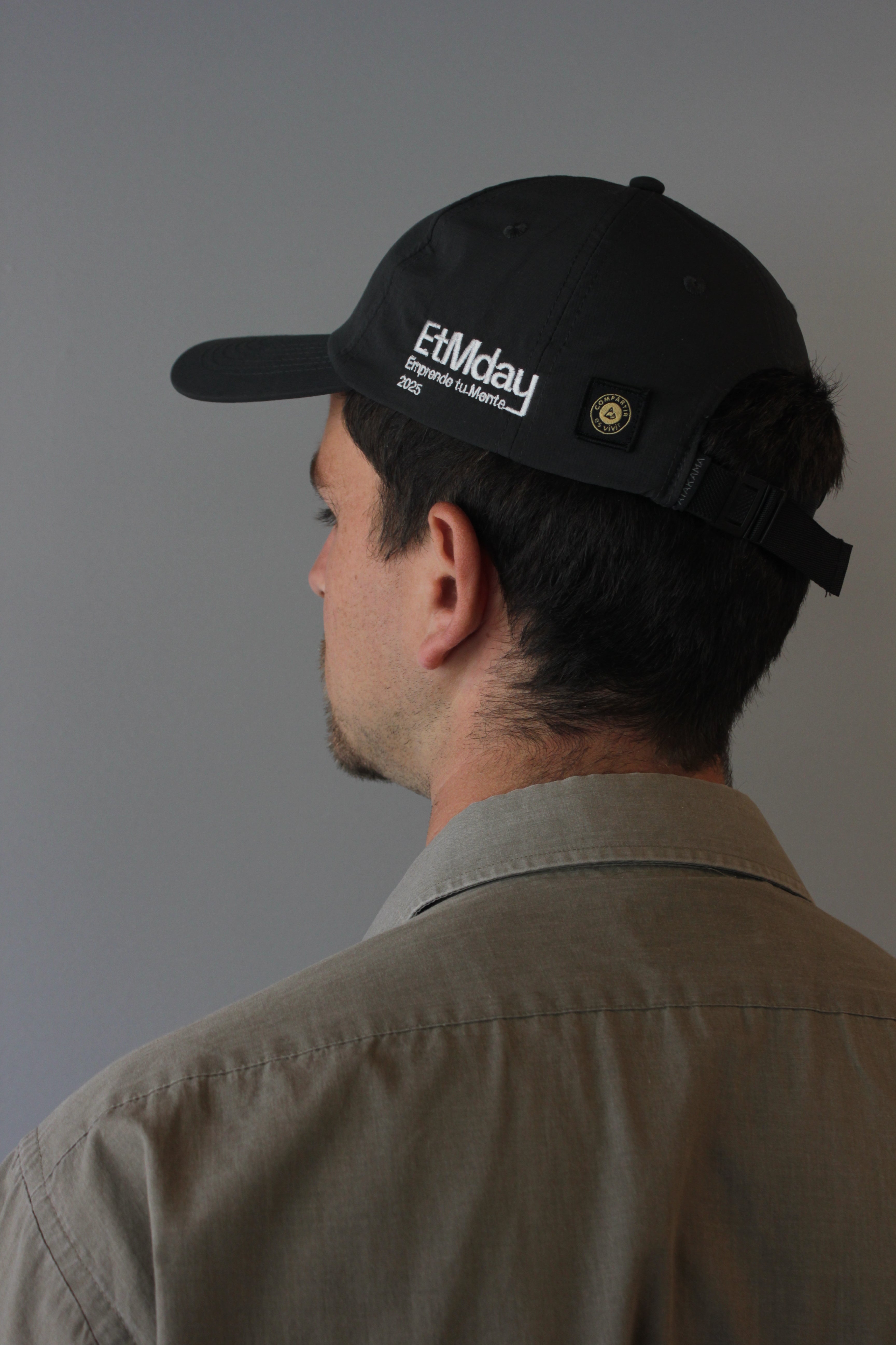 MERCH ETMDAY Jockey Gris Roca