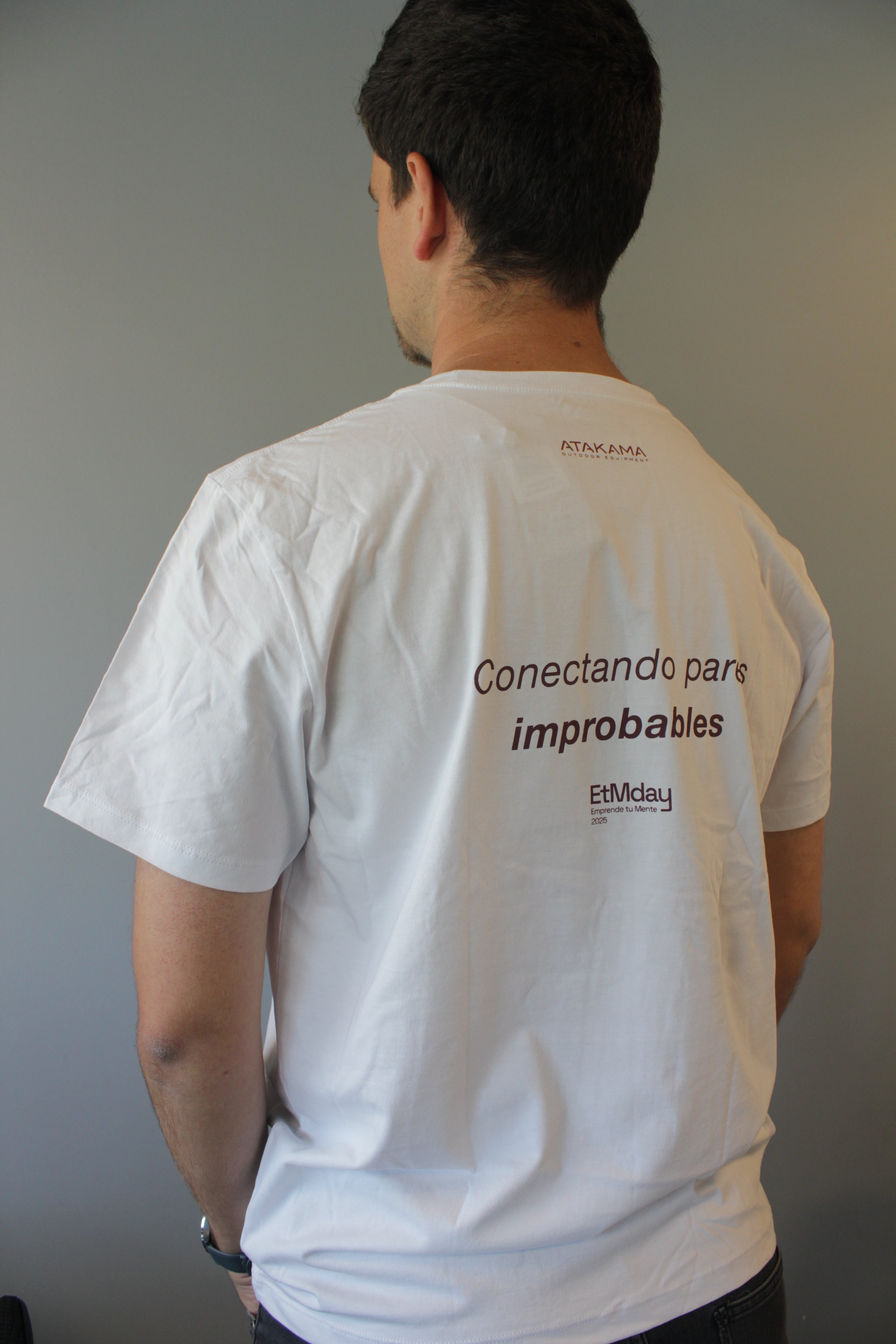 BRANDING ETMDAY Polera Cuernos del Paine manga corta hombre Blanca