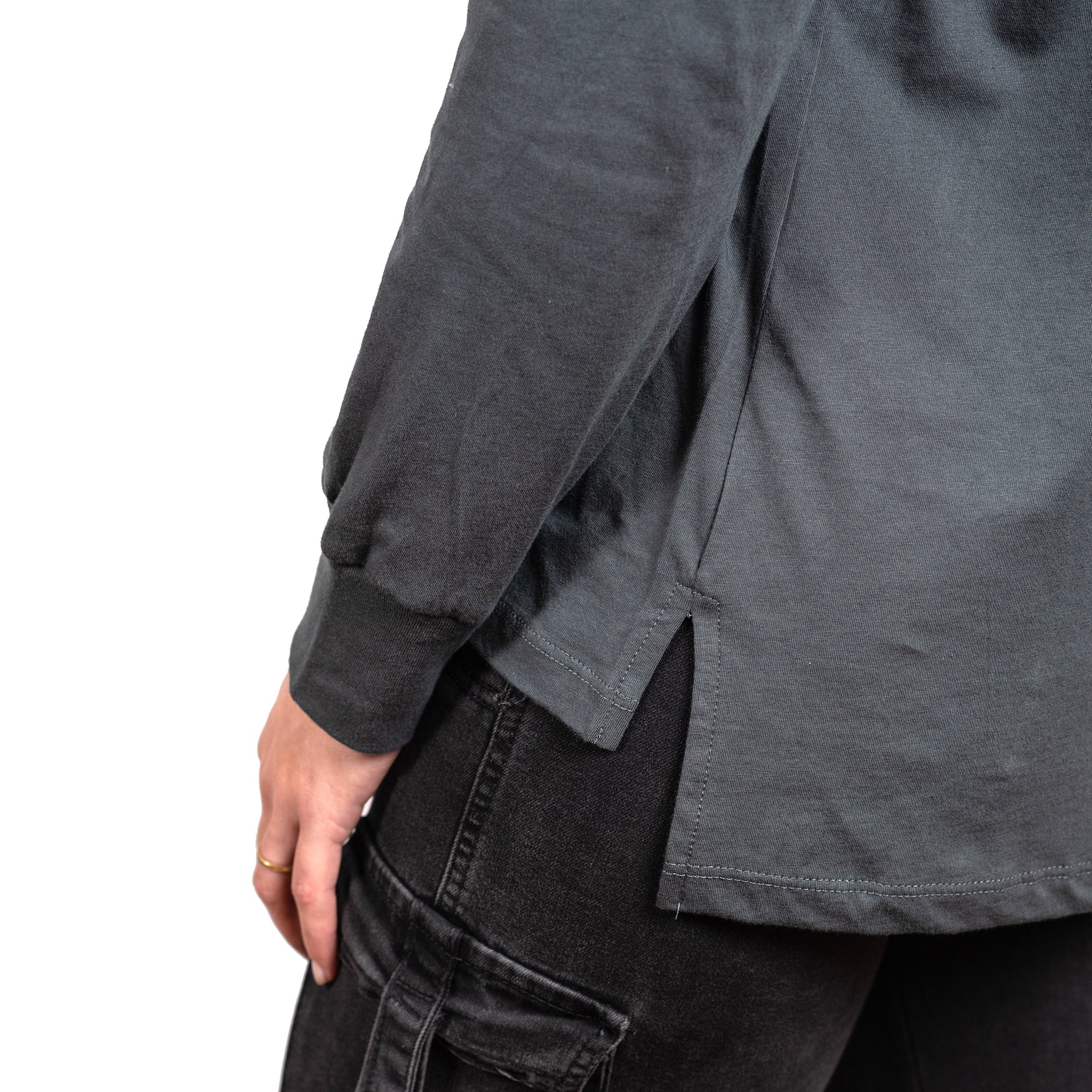 Polera mujer manga larga Tortuga Laúd Grafito