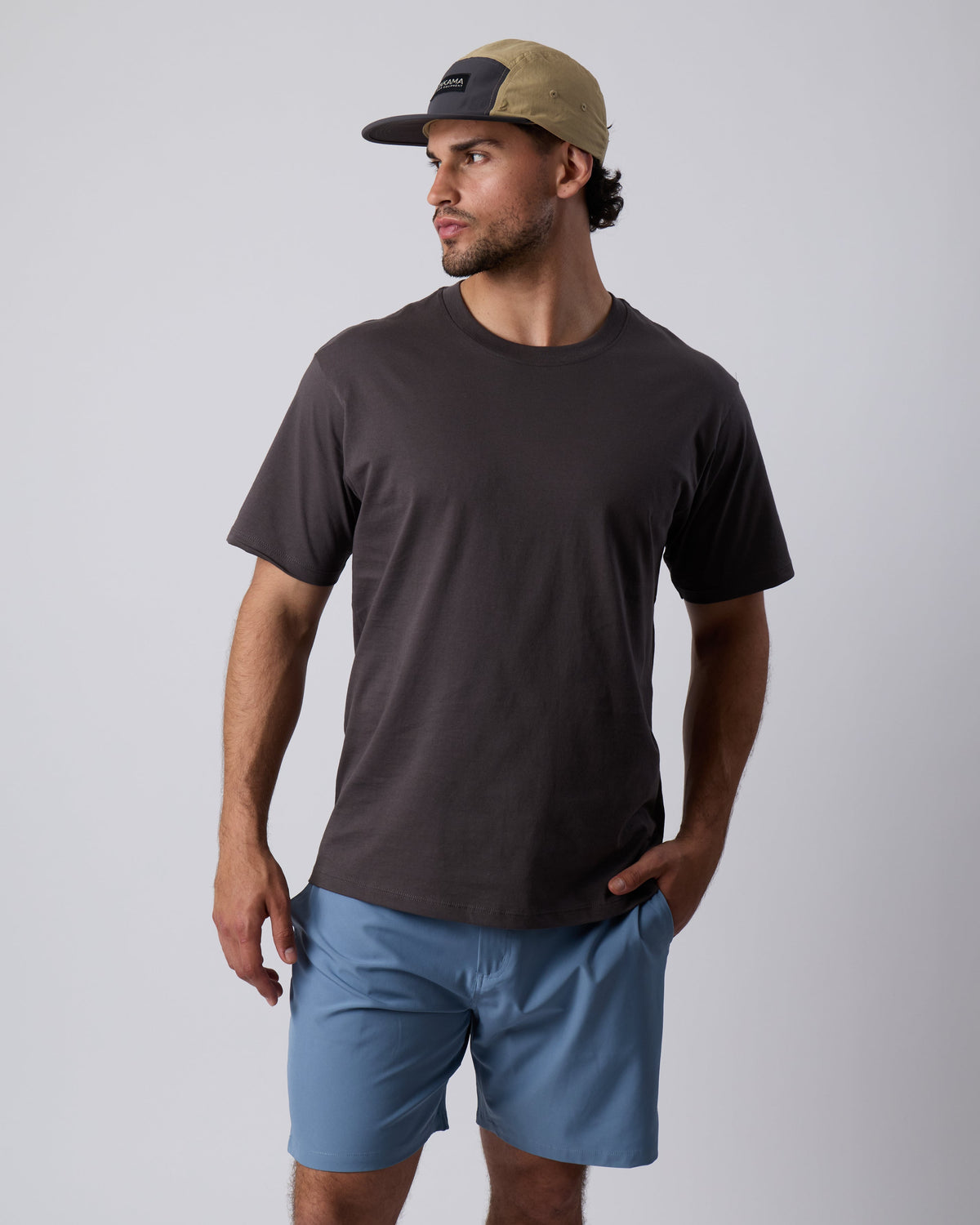 Polera Algodón Manga Corta Atakama Espalda Gris