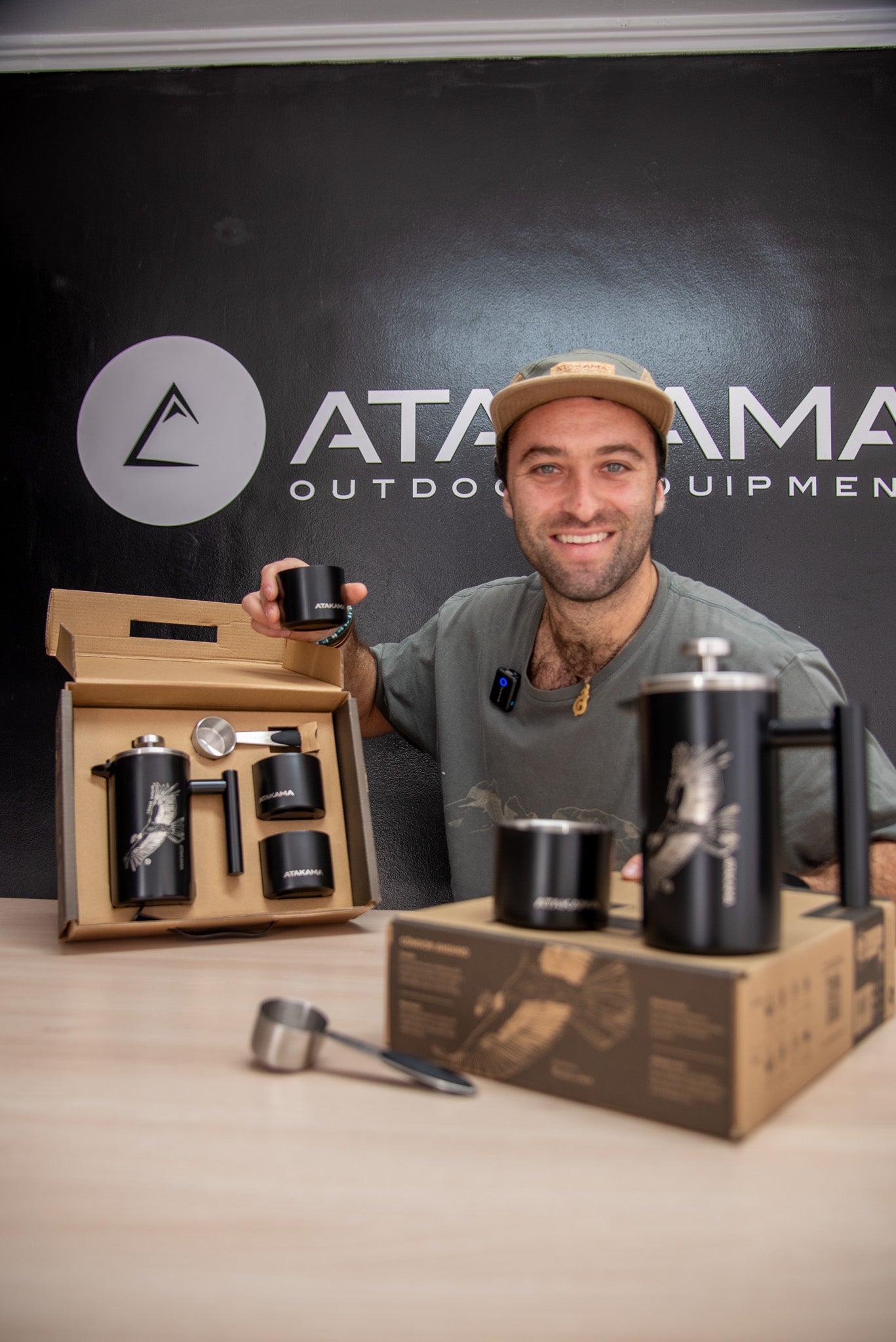 Set Cafetera + 2 vasos Térmico Cóndor Andino Negro 350 ml