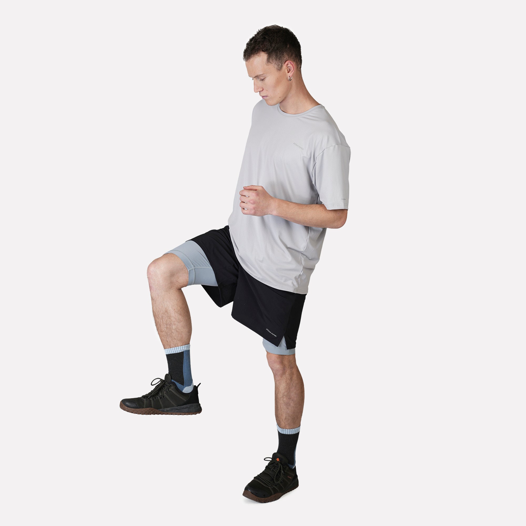 Polera deportiva Hombre Dinámica Dry Core Gris